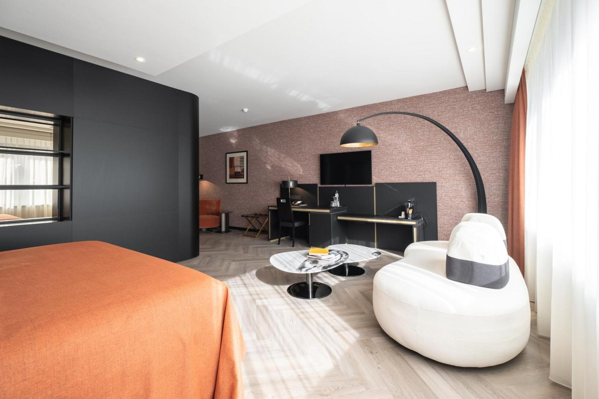 Hyllit Hotel Антверпен Экстерьер фото
