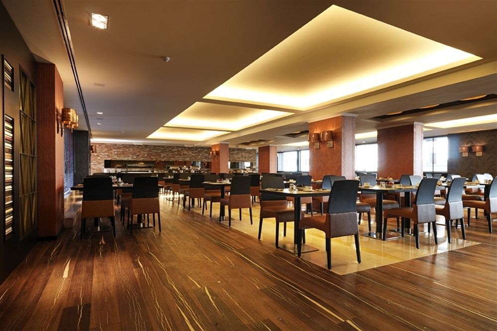 Hyllit Hotel Антверпен Ресторан фото